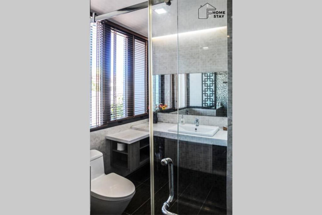 Villa F.home Modern & Art 3br Near My Khe