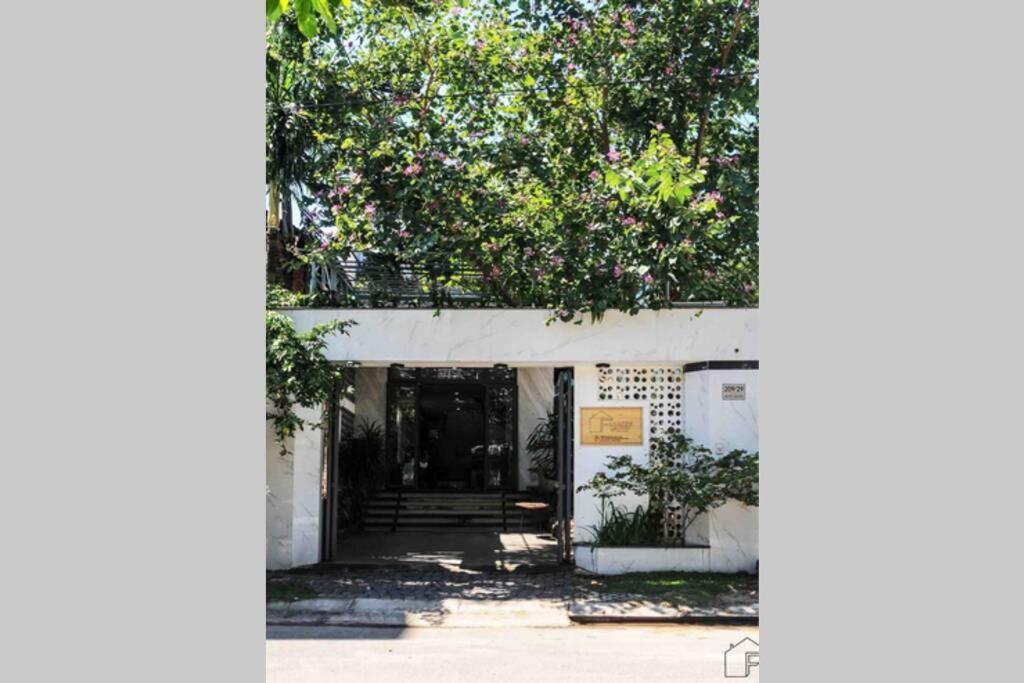 F.home Modern & Art 3br Near My Khe Villa *